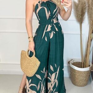 Elegant Green and Beige Jumpsuit